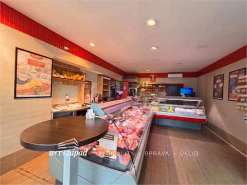 Pronájem komerčního objektu, 73 m² - 0