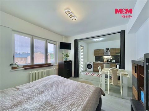 Prodej bytu 2kk, 51 m² - 12