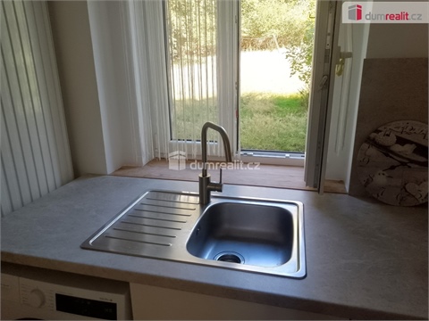 Pronájem bytu 1+1, 39 m² 2
