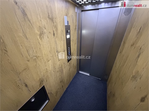 Prodej bytu 2kk, 75 m² 12