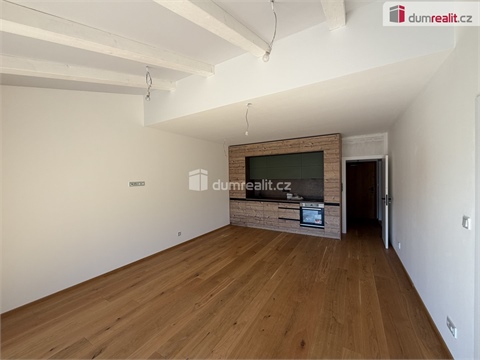 Prodej bytu 2kk, 75 m² 2