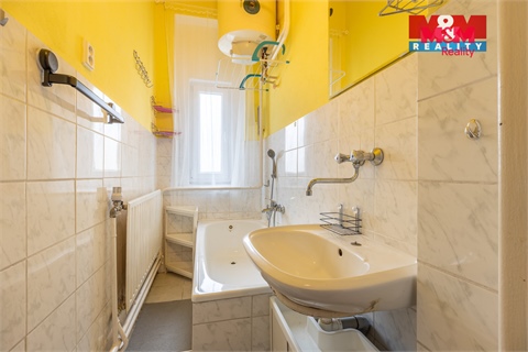 Prodej komerčního objektu, 193 m² 14