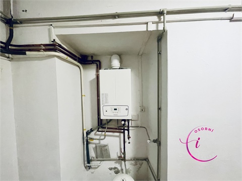 Pronájem komerčního objektu, 282 m² 16