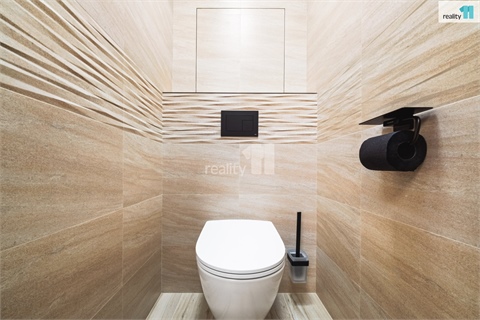 Prodej bytu 1+1, 44 m² 10
