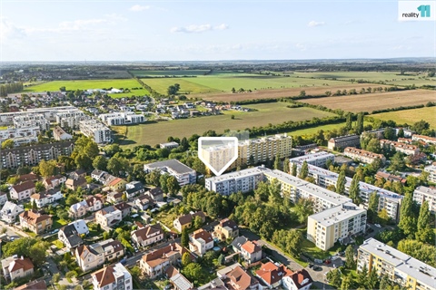 Prodej bytu 1+1, 44 m² 26