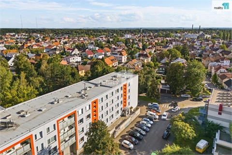 Prodej bytu 1+1, 44 m² 24