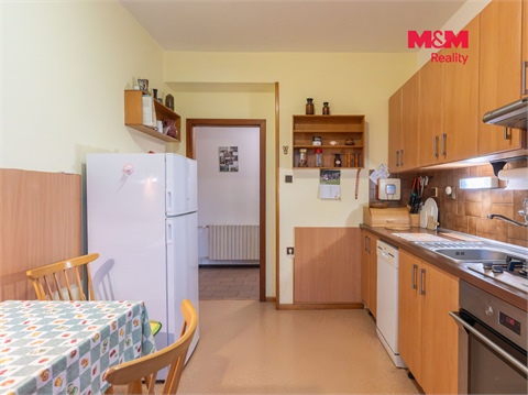 Prodej rodinného domu, 186 m² - 10