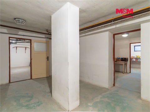 Prodej rodinného domu, 186 m² 24