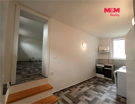 Pronájem bytu 1+1, 48 m² - 4