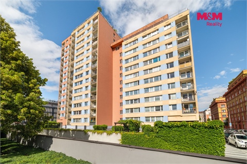 Prodej bytu 4kk, 70 m² 14