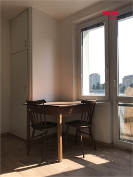 Pronájem bytu 1+1, 37 m² 2