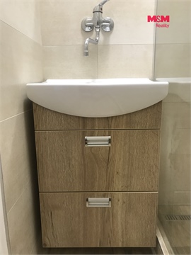 Pronájem bytu 1+1, 37 m² - 8