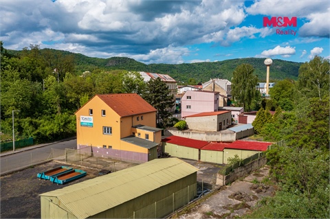 Prodej obchodních prostor, 240 m² - 0