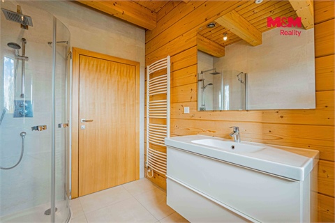 Prodej rodinného domu, 205 m² 28