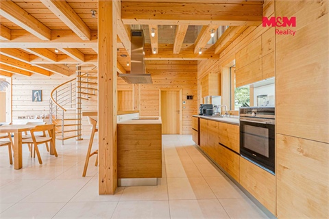 Prodej rodinného domu, 205 m² - 24