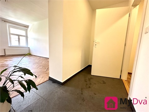 Pronájem bytu 2kk, 80 m² 8