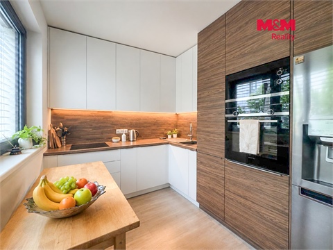 Prodej bytu 2kk, 56 m² 2