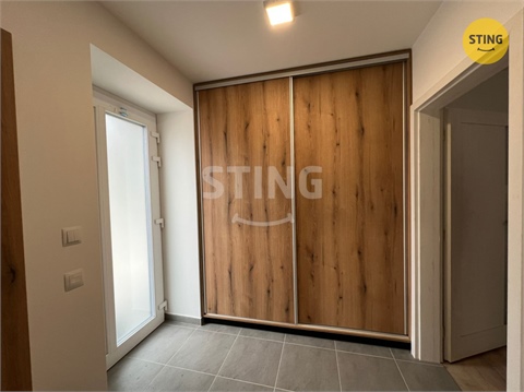 Pronájem bytu 1kk, 60 m² - 4