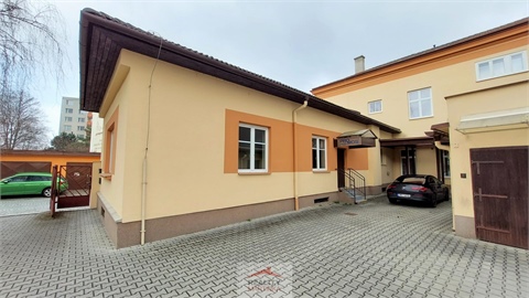 Pronájem skladu / haly, 24 m² 2