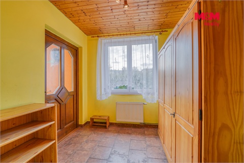 Prodej rodinného domu, 205 m² - 14