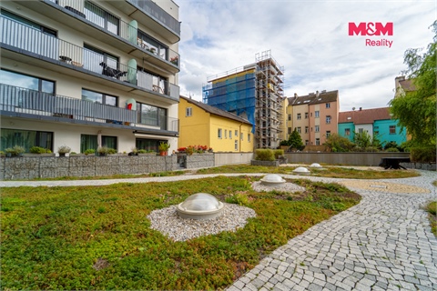 Pronájem bytu 3kk, 79 m² - 22