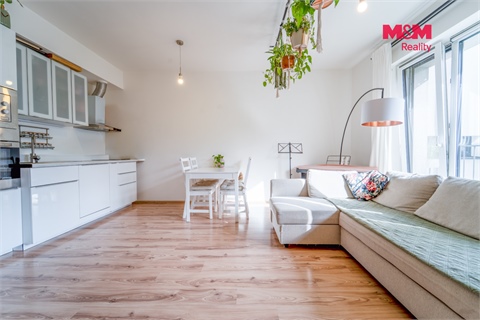Pronájem bytu 3kk, 79 m² - 4
