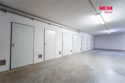 Pronájem bytu 3kk, 79 m² 26