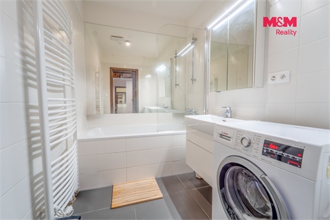 Pronájem bytu 3kk, 79 m² 14