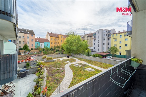 Pronájem bytu 3kk, 79 m² 16