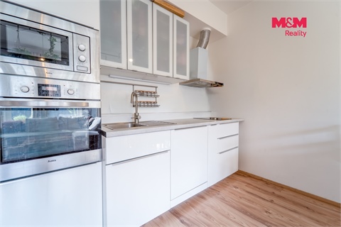 Pronájem bytu 3kk, 79 m² 8
