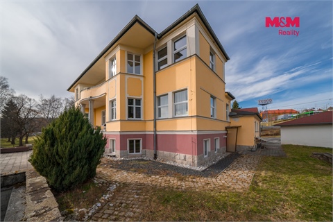 Pronájem bytu 3+1, 98 m² - 0