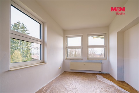 Pronájem bytu 3+1, 98 m² 2