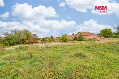 Prodej stavebního pozemku, 7 984 m² - 8