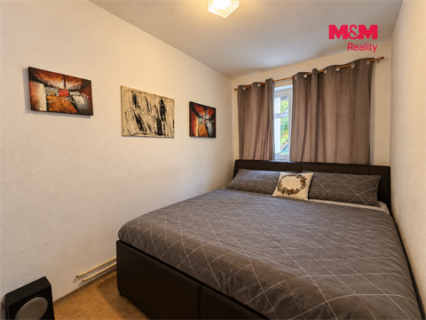 Prodej rodinného domu, 200 m² - 12
