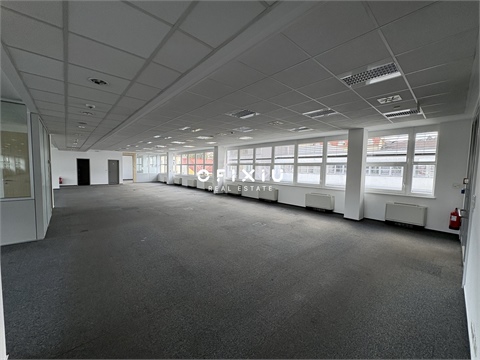 Pronájem kanceláře, 1 006 m² - 4
