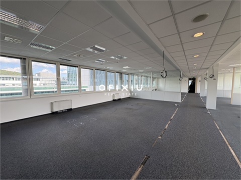 Pronájem kanceláře, 1 006 m² - 2