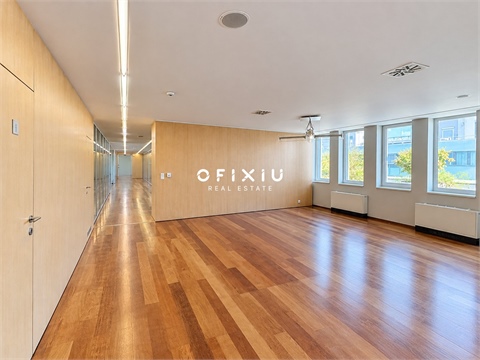Pronájem kanceláře, 1 500 m² 6