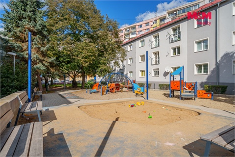 Prodej bytu 1+1, 37 m² - 14