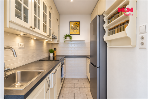 Prodej bytu 2kk, 44 m² - 4