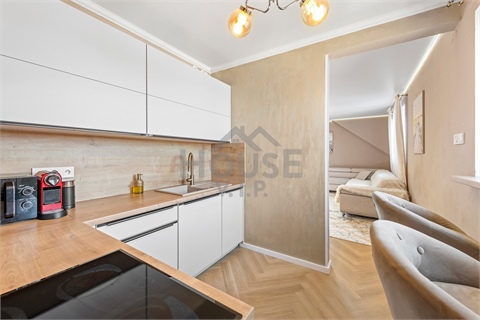 Prodej bytu 2+1, 73 m² 12