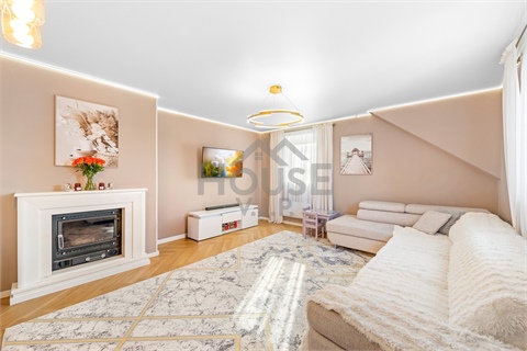 Prodej bytu 2+1, 73 m² 10