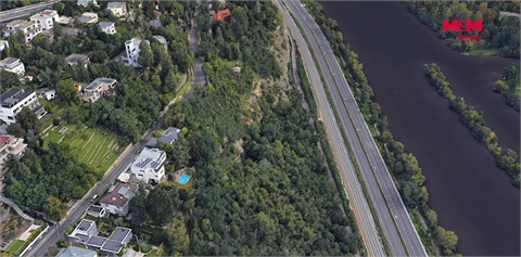 Prodej stavebního pozemku, 1 894 m² 2