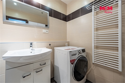 Prodej bytu 3kk, 68 m² - 16