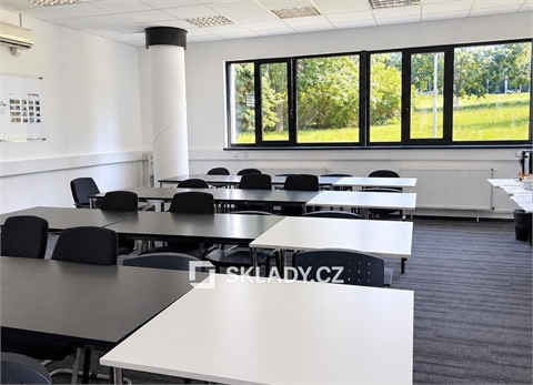Pronájem skladu / haly, 1 500 m² 6