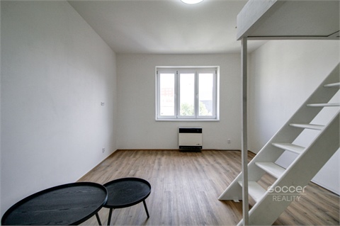 Pronájem bytu 1kk, 31 m² 2
