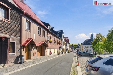 Prodej rodinného domu, 180 m² - 12