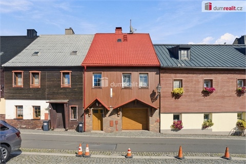 Prodej rodinného domu, 180 m² 8