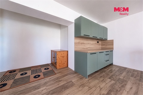 Prodej rodinného domu, 300 m² - 12