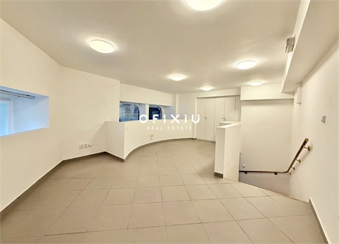 Pronájem obchodních prostor, 120 m² - 2
