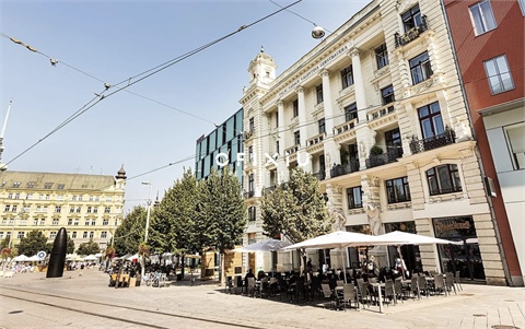 Pronájem obchodních prostor, 120 m² 0